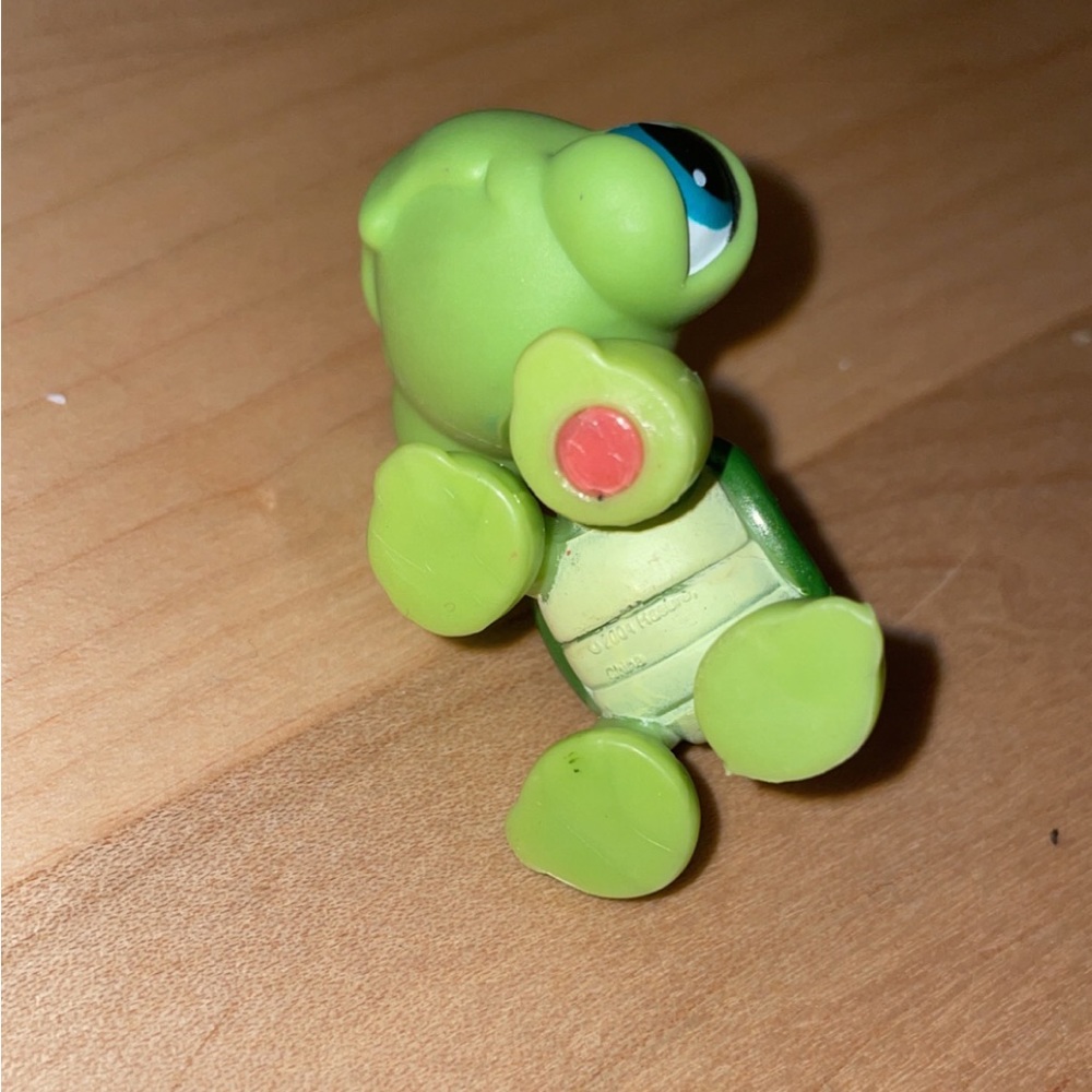 littlest pet shop # 187 green turtle with solid green shell and blue eyes - Picture 3 of 3